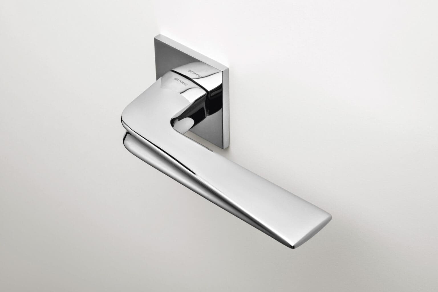 Chevron door handle by Olivari