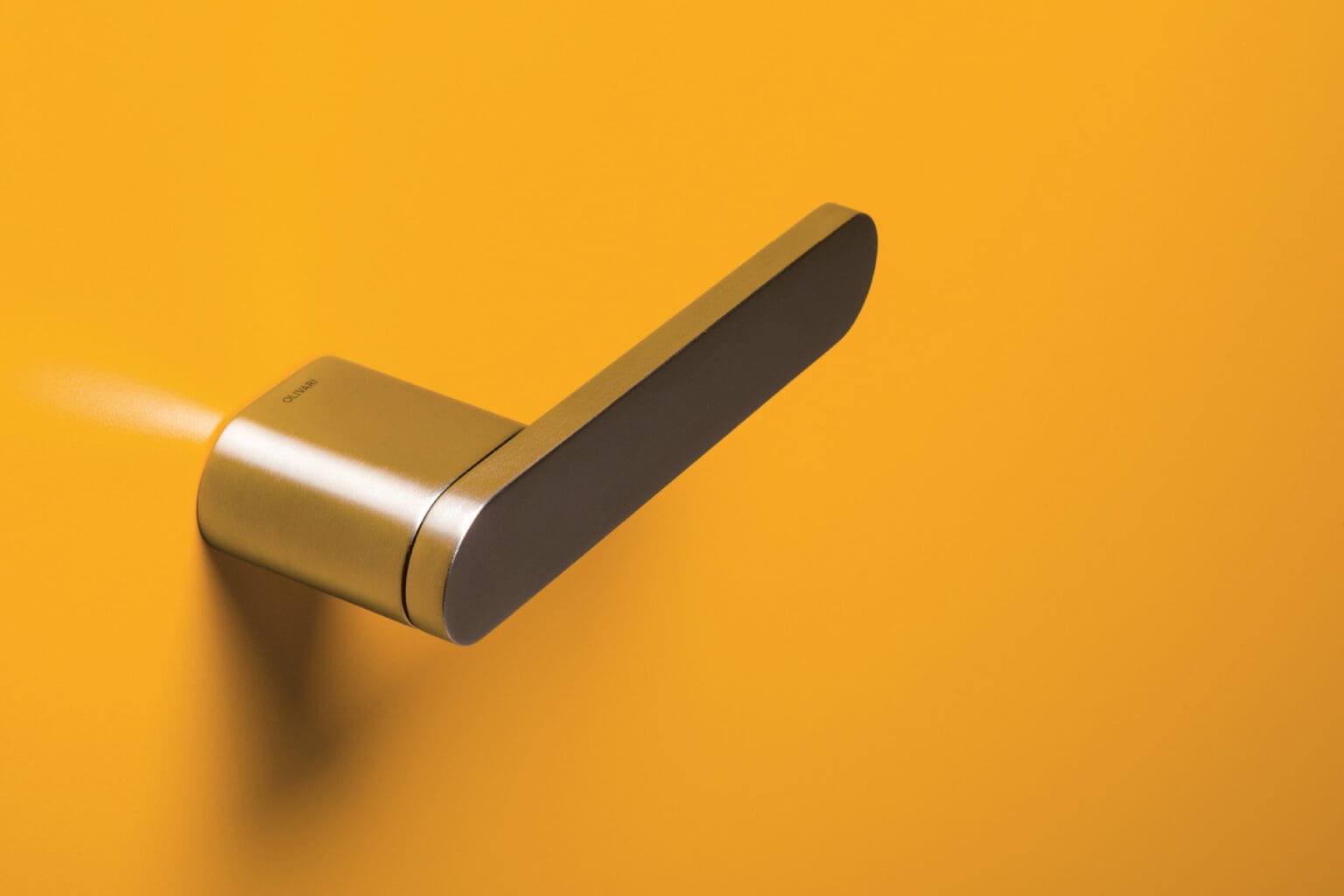 Radial door handle by Olivari