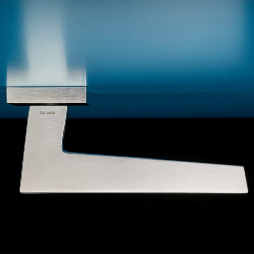 Denver door handle by Olivari specs 2